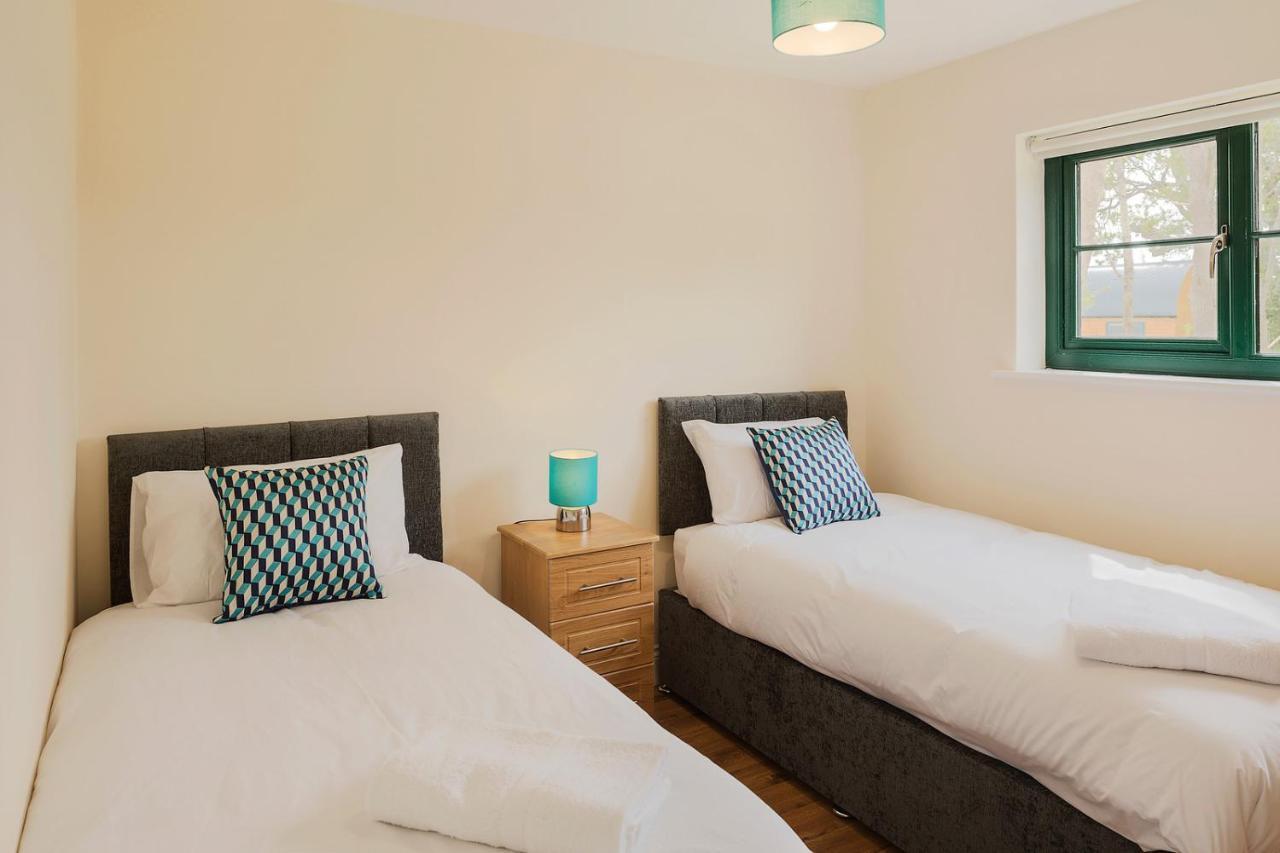 Oakwell Holiday Village Ramelton Екстер'єр фото